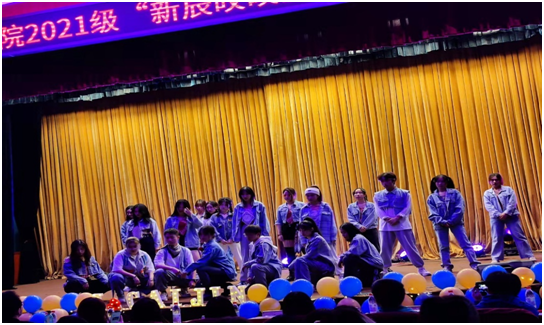 图为reborn街舞社《帅死你的舞蹈》表演现场